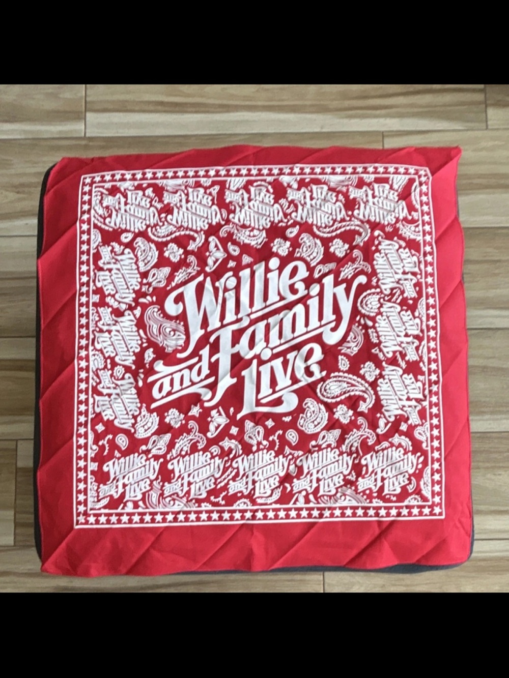 Concert Merch Willie Nelson Red Bandana-Style Hat Scarf